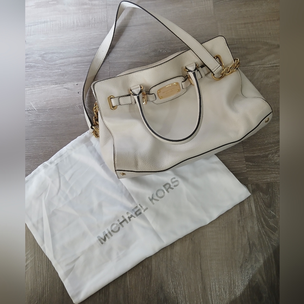 Michael kors purse